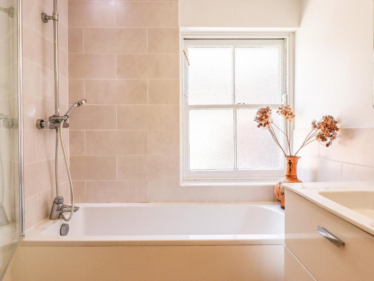 30 Camperdown Terrace Villa Ексмут Екстериор снимка
